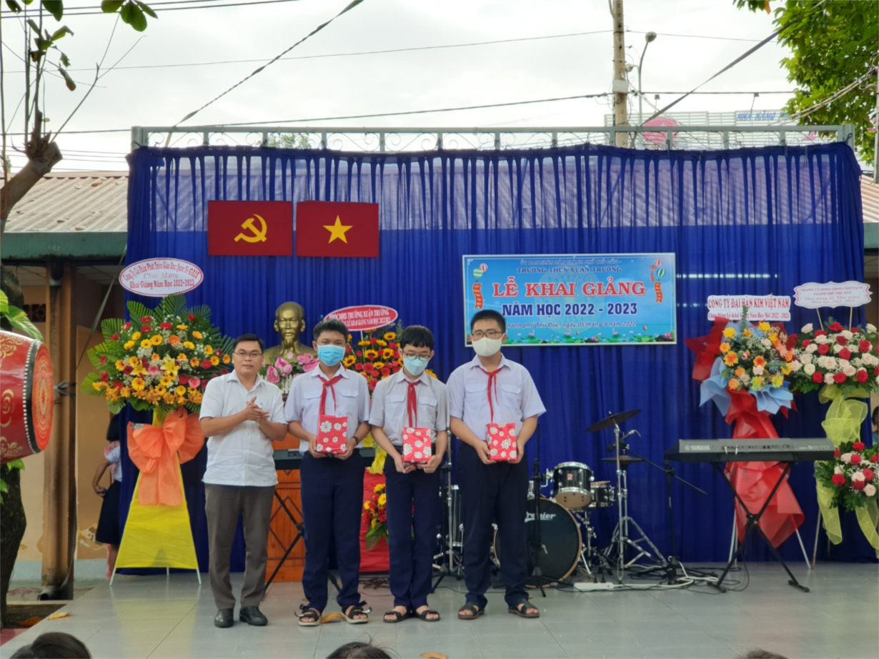 Khai giang-13.jpg